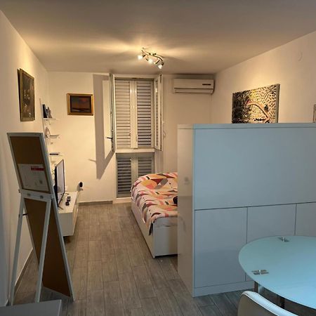 Studio Apartment Ivana - New Sweet Apartment Dubrovnik Eksteriør billede