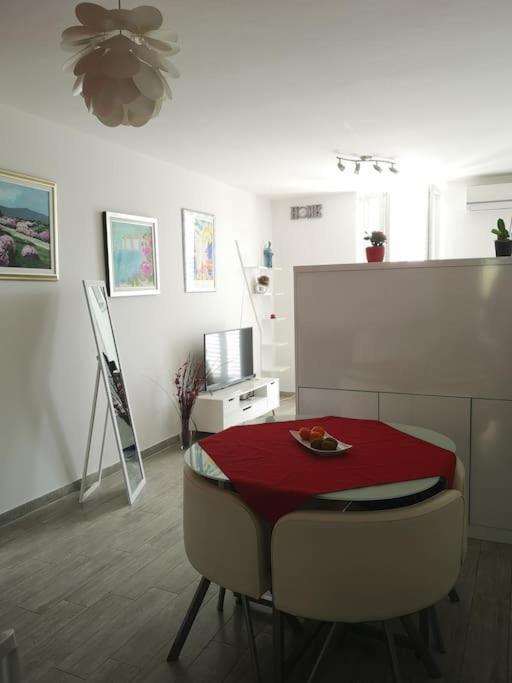 Studio Apartment Ivana - New Sweet Apartment Dubrovnik Eksteriør billede