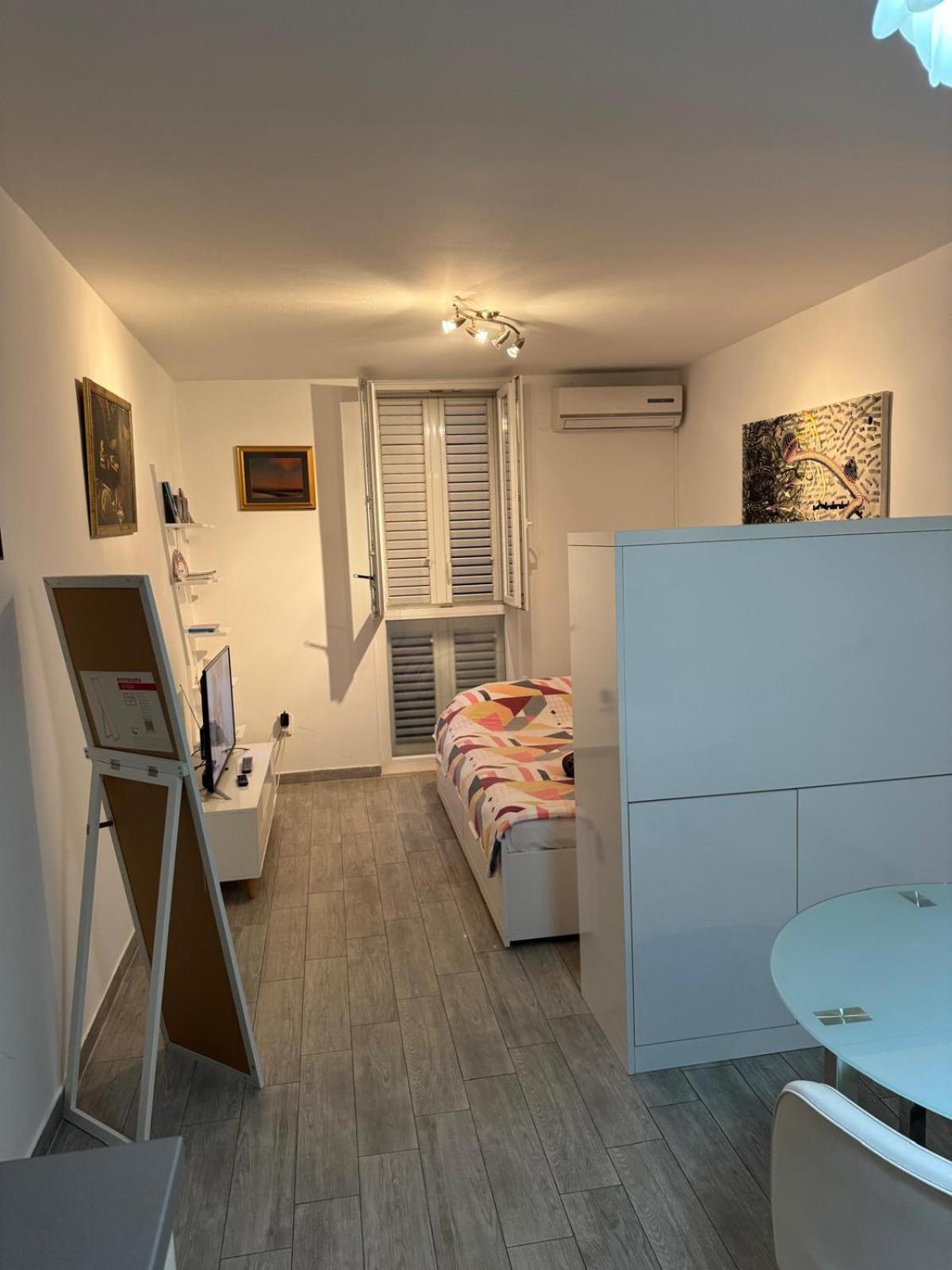 Studio Apartment Ivana - New Sweet Apartment Dubrovnik Eksteriør billede